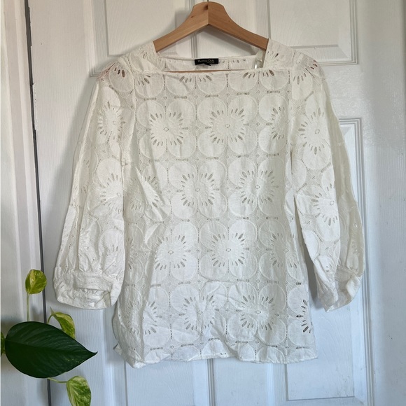 Beautiful embroidered Massimo Dutti blouse - Picture 1 of 5